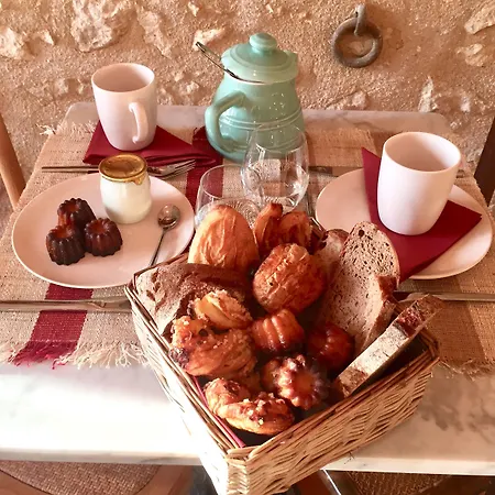 La Carreterie - Maison De Famille{s} 4* Pineuilh