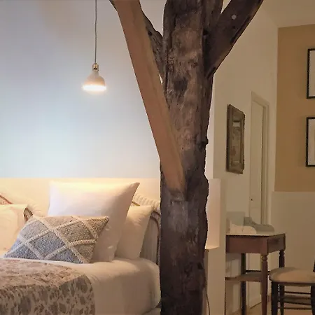 Bed & Breakfast La Carreterie - Maison De Famille{s} 4*