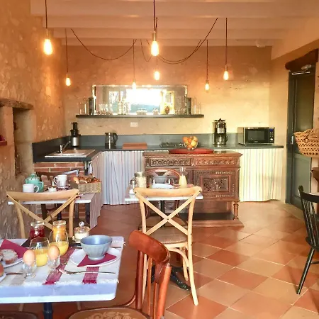 La Carreterie - Maison De Famille{s} 3*