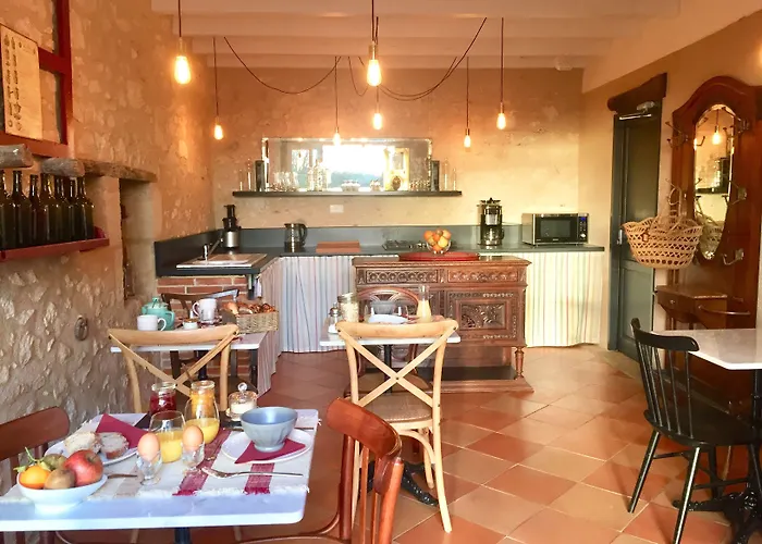 Bed and Breakfast La Carreterie - Maison De Famille{s} 4*